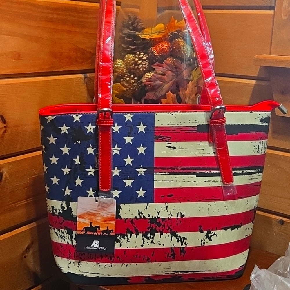 American Bling ๐บ๐ธ American Pride Tote & Wallet Set NWT - Picture 4 of 10